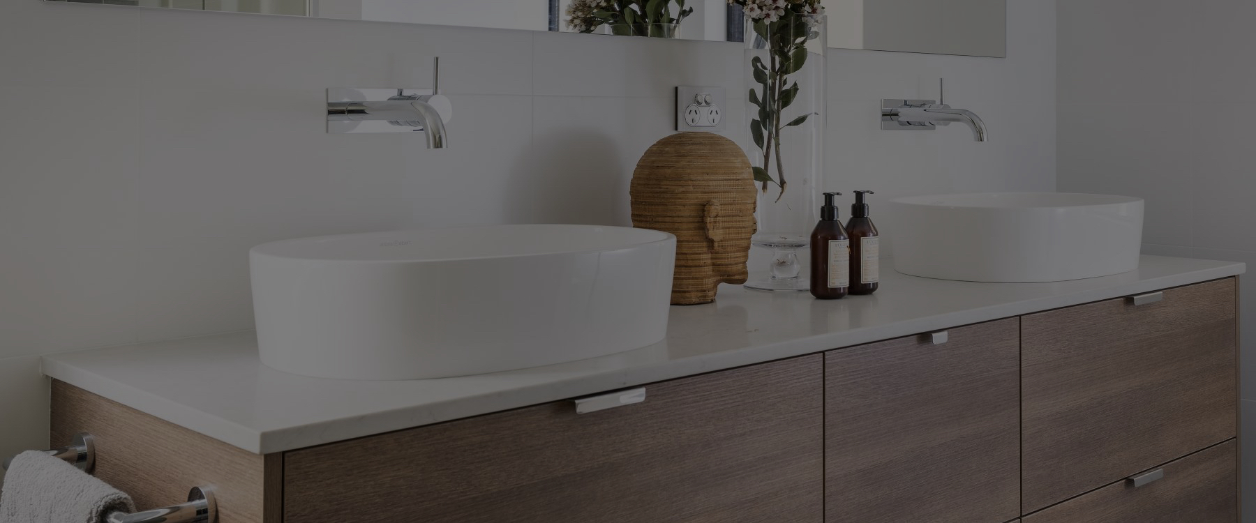 Design Tips for Custom Bathroom Vanities